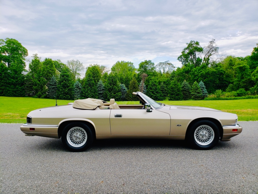1994 Jaguar XJS 2dr Convertible 4.0L, available for sale in North Salem, New York | Meccanic Shop North Inc. North Salem, New York 1994 Jaguar XJS 2dr Convertible 4.0L, available for sale in North Salem, New York | Meccanic Shop North Inc. North Salem, New York