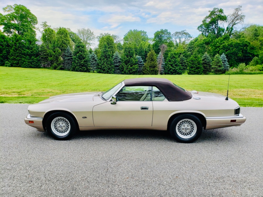 1994 Jaguar XJS 2dr Convertible 4.0L, available for sale in North Salem, New York | Meccanic Shop North Inc. North Salem, New York 1994 Jaguar XJS 2dr Convertible 4.0L, available for sale in North Salem, New York | Meccanic Shop North Inc. North Salem, New York