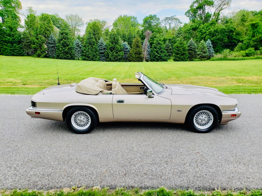 1994 Jaguar XJS 2dr Convertible 4.0L, available for sale in North Salem, New York | Meccanic Shop North Inc. North Salem, New York 1994 Jaguar XJS 2dr Convertible 4.0L, available for sale in North Salem, New York | Meccanic Shop North Inc. North Salem, New York