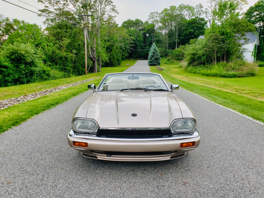 1994 Jaguar XJS 2dr Convertible 4.0L, available for sale in North Salem, New York | Meccanic Shop North Inc. North Salem, New York 1994 Jaguar XJS 2dr Convertible 4.0L, available for sale in North Salem, New York | Meccanic Shop North Inc. North Salem, New York