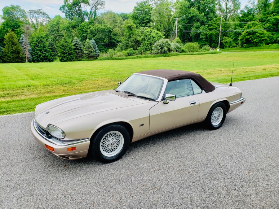 1994 Jaguar XJS 2dr Convertible 4.0L, available for sale in North Salem, New York | Meccanic Shop North Inc. North Salem, New York 1994 Jaguar XJS 2dr Convertible 4.0L, available for sale in North Salem, New York | Meccanic Shop North Inc. North Salem, New York