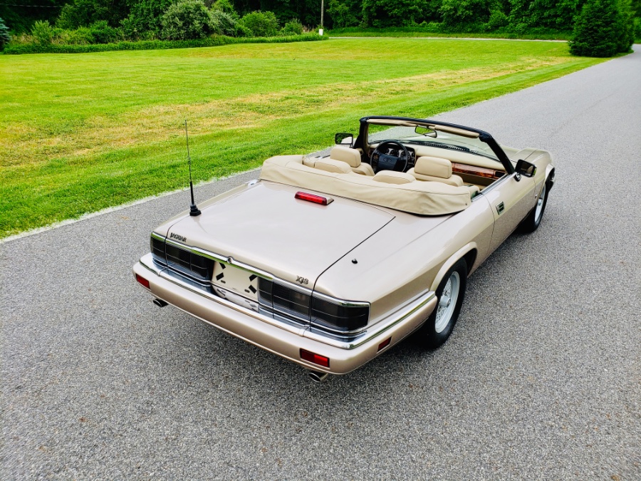 1994 Jaguar XJS 2dr Convertible 4.0L, available for sale in North Salem, New York | Meccanic Shop North Inc. North Salem, New York 1994 Jaguar XJS 2dr Convertible 4.0L, available for sale in North Salem, New York | Meccanic Shop North Inc. North Salem, New York