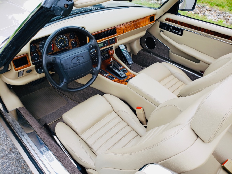 1994 Jaguar XJS 2dr Convertible 4.0L, available for sale in North Salem, New York | Meccanic Shop North Inc. North Salem, New York 1994 Jaguar XJS 2dr Convertible 4.0L, available for sale in North Salem, New York | Meccanic Shop North Inc. North Salem, New York