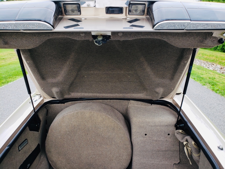 1994 Jaguar XJS 2dr Convertible 4.0L, available for sale in North Salem, New York | Meccanic Shop North Inc. North Salem, New York 1994 Jaguar XJS 2dr Convertible 4.0L, available for sale in North Salem, New York | Meccanic Shop North Inc. North Salem, New York