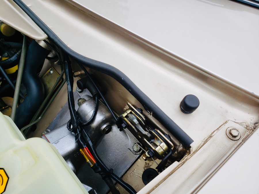 1994 Jaguar XJS 2dr Convertible 4.0L, available for sale in North Salem, New York | Meccanic Shop North Inc. North Salem, New York 1994 Jaguar XJS 2dr Convertible 4.0L, available for sale in North Salem, New York | Meccanic Shop North Inc. North Salem, New York