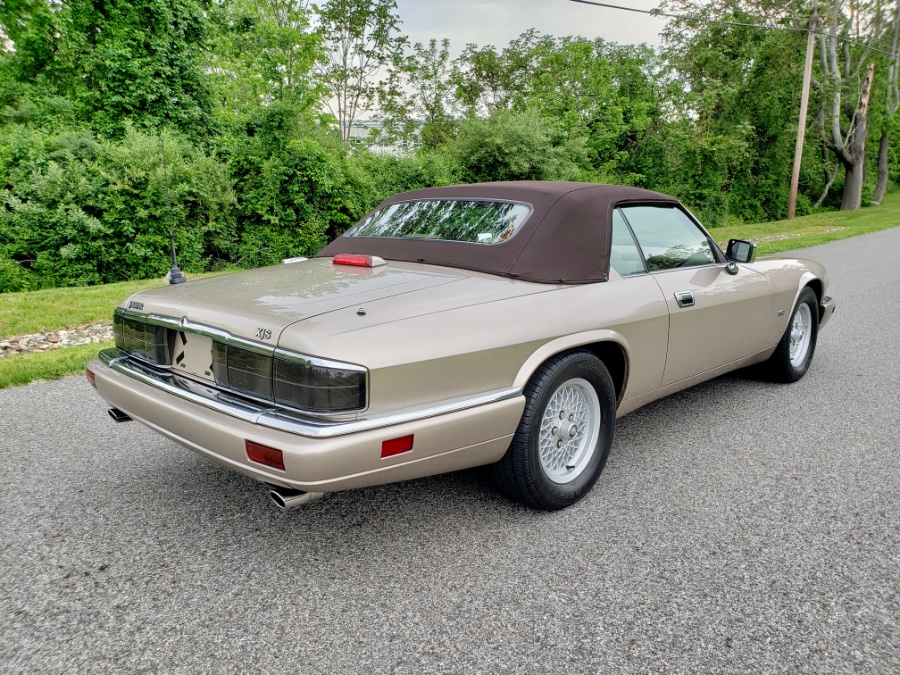1994 Jaguar XJS 2dr Convertible 4.0L, available for sale in North Salem, New York | Meccanic Shop North Inc. North Salem, New York 1994 Jaguar XJS 2dr Convertible 4.0L, available for sale in North Salem, New York | Meccanic Shop North Inc. North Salem, New York