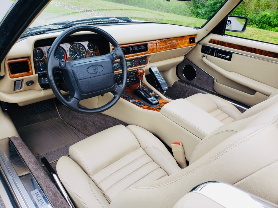 1994 Jaguar XJS 2dr Convertible 4.0L, available for sale in North Salem, New York | Meccanic Shop North Inc. North Salem, New York 1994 Jaguar XJS 2dr Convertible 4.0L, available for sale in North Salem, New York | Meccanic Shop North Inc. North Salem, New York