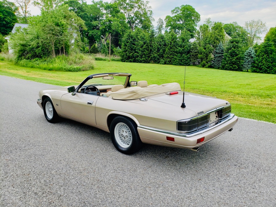 1994 Jaguar XJS 2dr Convertible 4.0L, available for sale in North Salem, New York | Meccanic Shop North Inc. North Salem, New York 1994 Jaguar XJS 2dr Convertible 4.0L, available for sale in North Salem, New York | Meccanic Shop North Inc. North Salem, New York