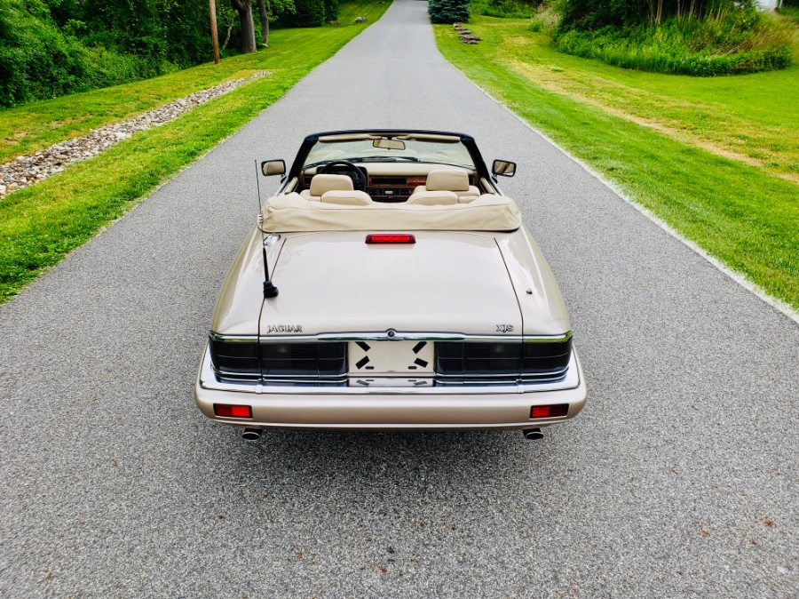 1994 Jaguar XJS 2dr Convertible 4.0L, available for sale in North Salem, New York | Meccanic Shop North Inc. North Salem, New York 1994 Jaguar XJS 2dr Convertible 4.0L, available for sale in North Salem, New York | Meccanic Shop North Inc. North Salem, New York