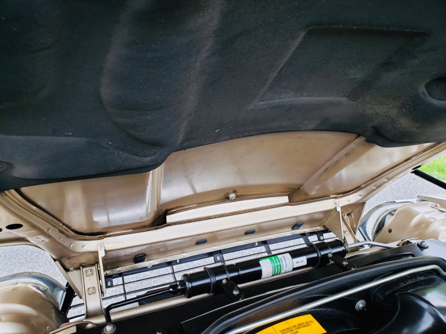 1994 Jaguar XJS 2dr Convertible 4.0L, available for sale in North Salem, New York | Meccanic Shop North Inc. North Salem, New York 1994 Jaguar XJS 2dr Convertible 4.0L, available for sale in North Salem, New York | Meccanic Shop North Inc. North Salem, New York