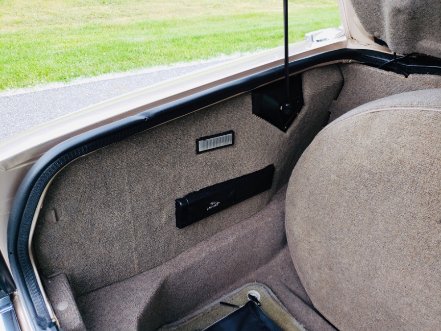 1994 Jaguar XJS 2dr Convertible 4.0L, available for sale in North Salem, New York | Meccanic Shop North Inc. North Salem, New York 1994 Jaguar XJS 2dr Convertible 4.0L, available for sale in North Salem, New York | Meccanic Shop North Inc. North Salem, New York