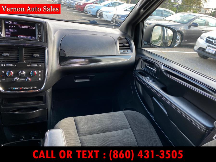 2015 Dodge Grand Caravan 4dr Wgn SE, available for sale in Manchester, Connecticut | Vernon Auto Sale & Service. Manchester, Connecticut 2015 Dodge Grand Caravan 4dr Wgn SE, available for sale in Manchester, Connecticut | Vernon Auto Sale & Service. Manchester, Connecticut