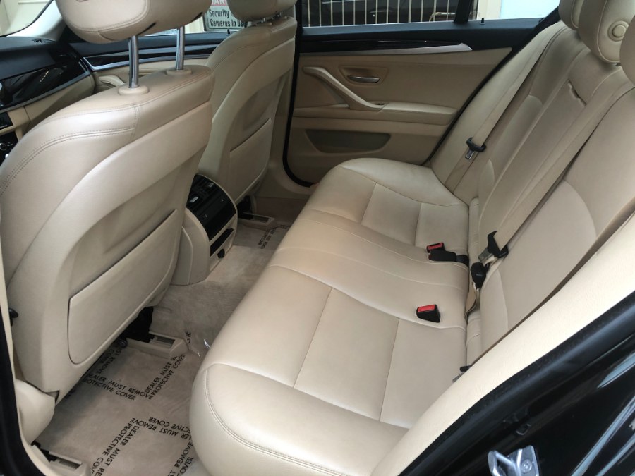 2014 BMW 5 Series 4dr Sdn 528i xDrive AWD, available for sale in Bristol, Connecticut | Bristol Auto Center LLC. Bristol, Connecticut 2014 BMW 5 Series 4dr Sdn 528i xDrive AWD, available for sale in Bristol, Connecticut | Bristol Auto Center LLC. Bristol, Connecticut