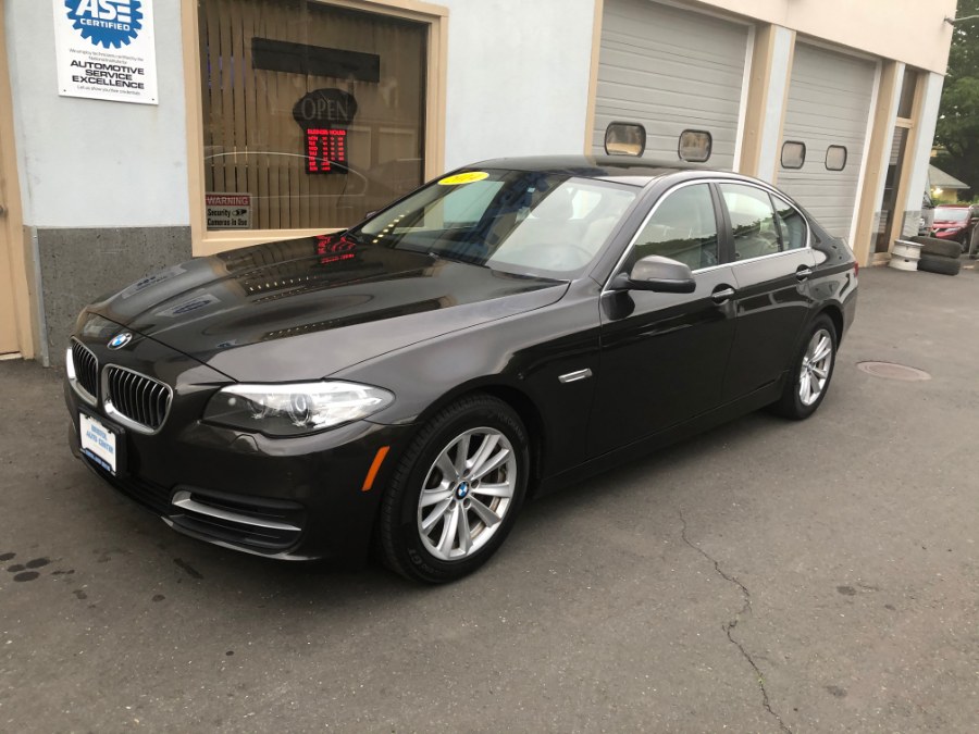 2014 BMW 5 Series 4dr Sdn 528i xDrive AWD, available for sale in Bristol, Connecticut | Bristol Auto Center LLC. Bristol, Connecticut 2014 BMW 5 Series 4dr Sdn 528i xDrive AWD, available for sale in Bristol, Connecticut | Bristol Auto Center LLC. Bristol, Connecticut