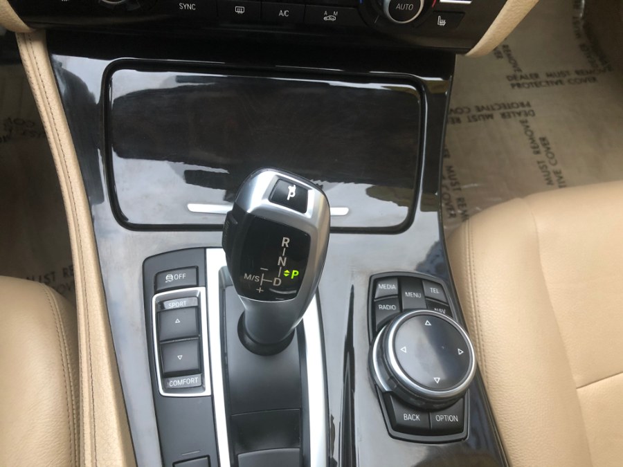 2014 BMW 5 Series 4dr Sdn 528i xDrive AWD, available for sale in Bristol, Connecticut | Bristol Auto Center LLC. Bristol, Connecticut 2014 BMW 5 Series 4dr Sdn 528i xDrive AWD, available for sale in Bristol, Connecticut | Bristol Auto Center LLC. Bristol, Connecticut