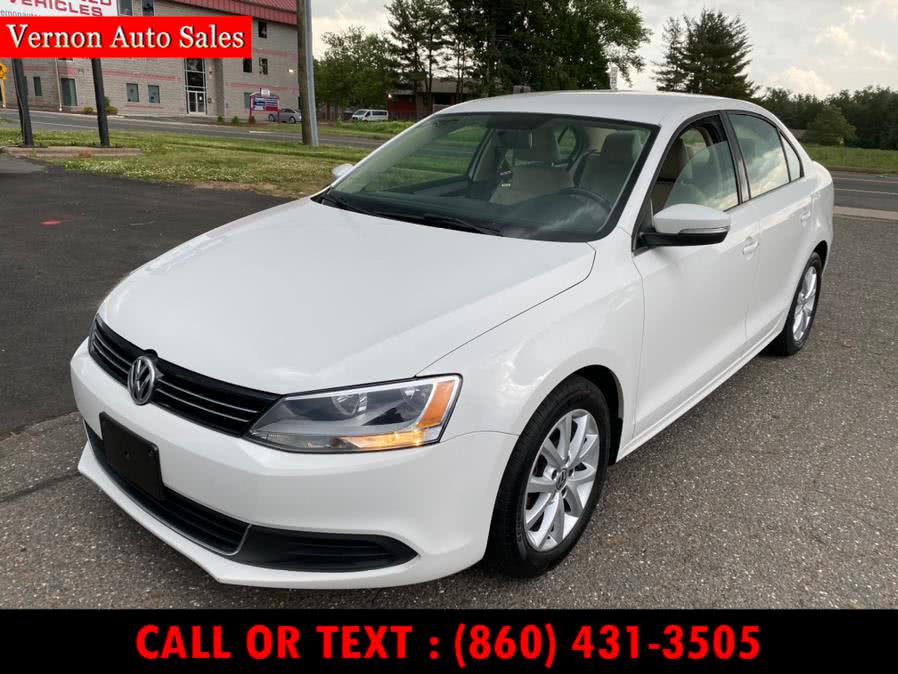 2014 Volkswagen Jetta Sedan 4dr Man SE w/Connectivity PZEV, available for sale in Manchester, Connecticut | Vernon Auto Sale & Service. Manchester, Connecticut