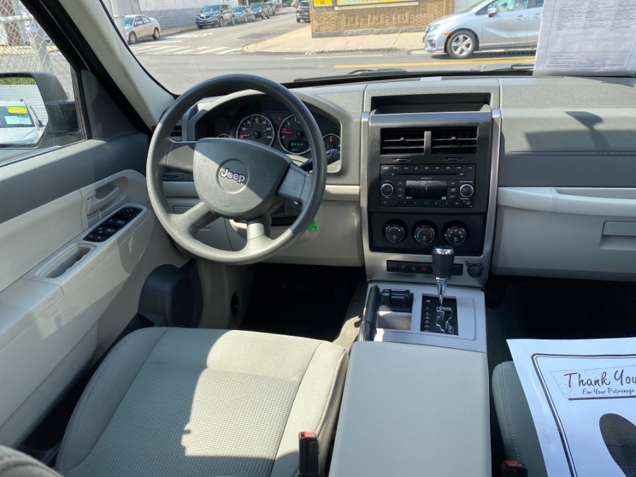 2008 Jeep Liberty 4WD 4dr Sport, available for sale in Middle Village, New York | Middle Village Motors . Middle Village, New York 2008 Jeep Liberty 4WD 4dr Sport, available for sale in Middle Village, New York | Middle Village Motors . Middle Village, New York