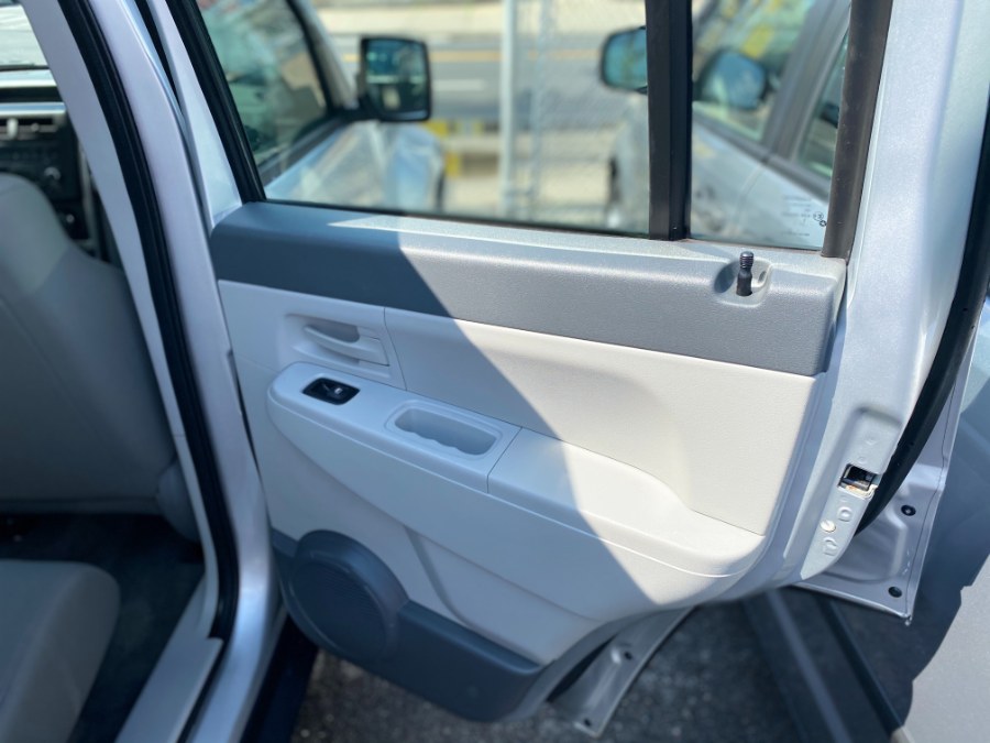 2008 Jeep Liberty 4WD 4dr Sport, available for sale in Middle Village, New York | Middle Village Motors . Middle Village, New York 2008 Jeep Liberty 4WD 4dr Sport, available for sale in Middle Village, New York | Middle Village Motors . Middle Village, New York