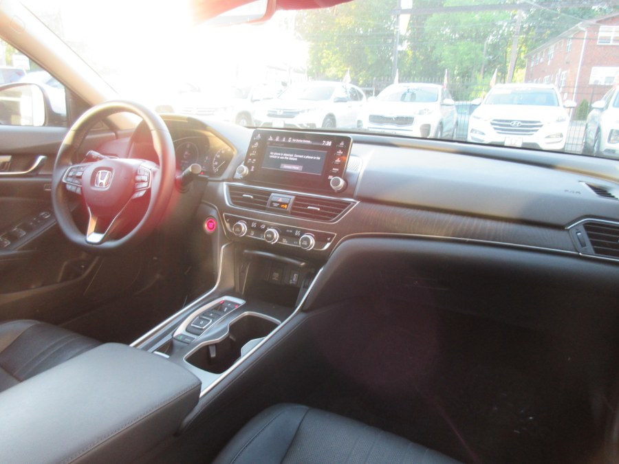 2018 Honda Accord Sedan EX-L Navi 2.0T Auto, available for sale in Linden, New Jersey | Route 27 Auto Mall. Linden, New Jersey 2018 Honda Accord Sedan EX-L Navi 2.0T Auto, available for sale in Linden, New Jersey | Route 27 Auto Mall. Linden, New Jersey