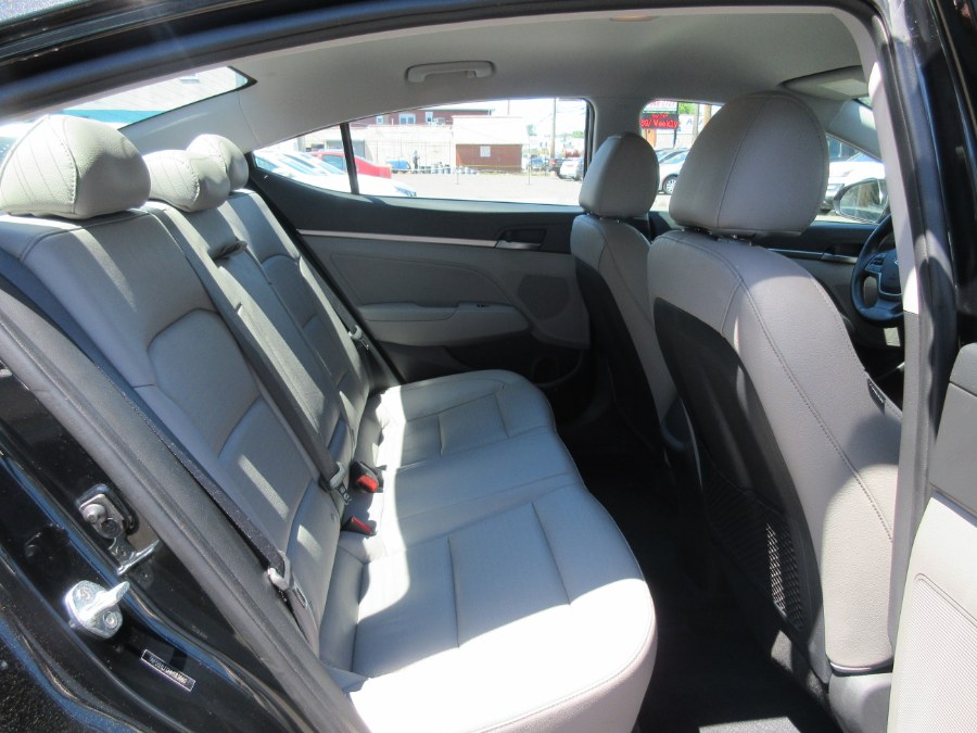 Used Hyundai Elantra SE 2.0L Auto PZEV (Alabama) *Ltd Avail* 2017 | Route 27 Auto Mall. Linden, New Jersey Used Hyundai Elantra SE 2.0L Auto PZEV (Alabama) *Ltd Avail* 2017 | Route 27 Auto Mall. Linden, New Jersey