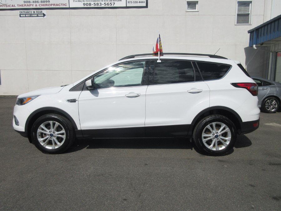2018 Ford Escape SE FWD, available for sale in Linden, New Jersey | Route 27 Auto Mall. Linden, New Jersey 2018 Ford Escape SE FWD, available for sale in Linden, New Jersey | Route 27 Auto Mall. Linden, New Jersey