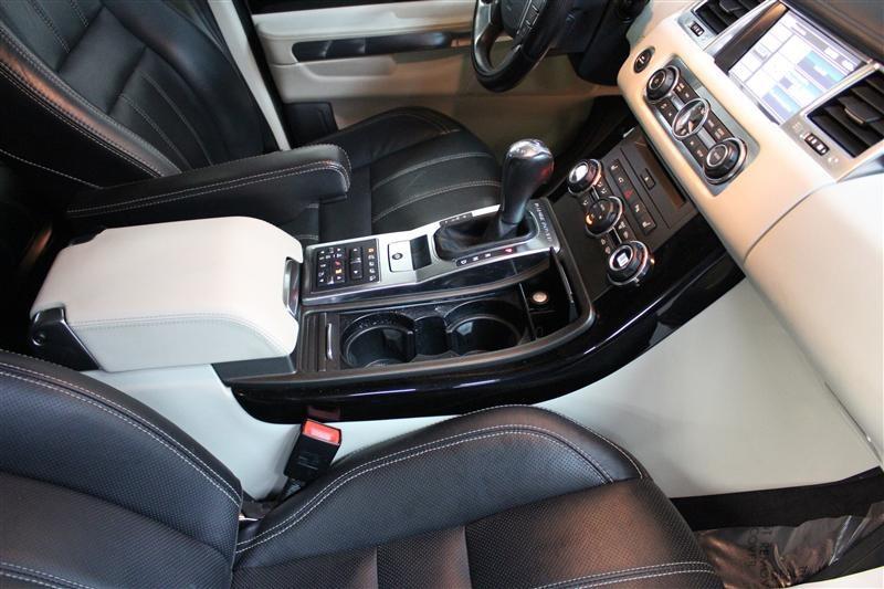 2013 Land Rover Range Rover Sport HSE LUXURY, available for sale in Paterson, New Jersey | Fast Track Motors. Paterson, New Jersey 2013 Land Rover Range Rover Sport HSE LUXURY, available for sale in Paterson, New Jersey | Fast Track Motors. Paterson, New Jersey