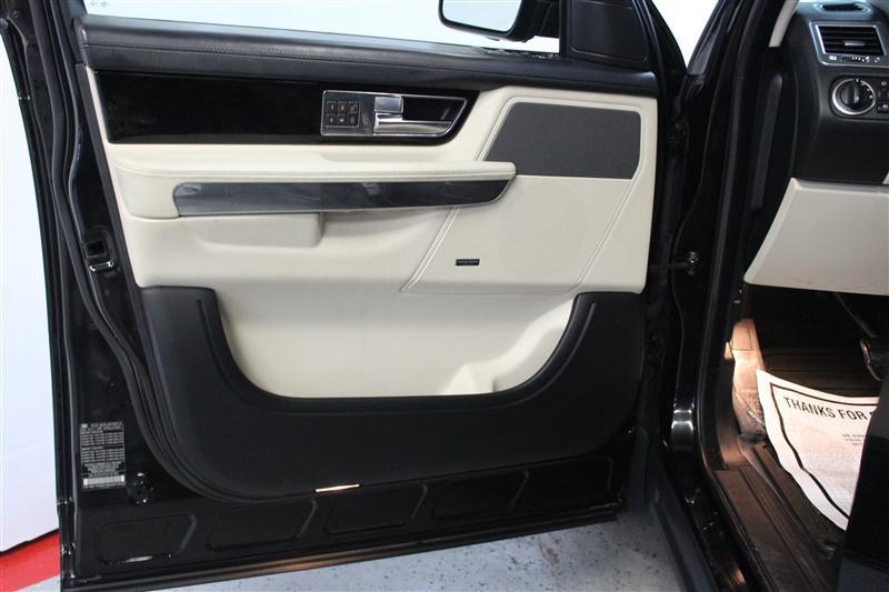 2013 Land Rover Range Rover Sport HSE LUXURY, available for sale in Paterson, New Jersey | Fast Track Motors. Paterson, New Jersey 2013 Land Rover Range Rover Sport HSE LUXURY, available for sale in Paterson, New Jersey | Fast Track Motors. Paterson, New Jersey