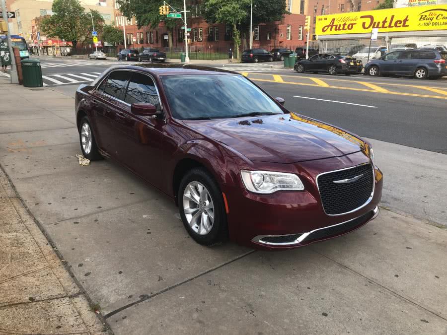 2016 Chrysler 300 4dr Sdn Limited RWD, available for sale in Jamaica, New York | Sylhet Motors Inc.. Jamaica, New York