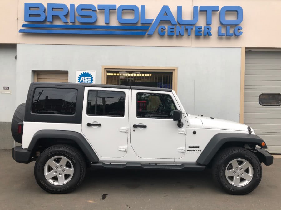 2014 Jeep Wrangler Unlimited 4WD 4dr Willys Wheeler, available for sale in Bristol, Connecticut | Bristol Auto Center LLC. Bristol, Connecticut