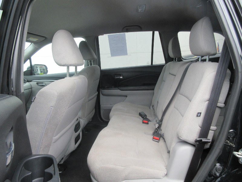 2017 Honda Pilot EX AWD, available for sale in Linden, New Jersey | Route 27 Auto Mall. Linden, New Jersey 2017 Honda Pilot EX AWD, available for sale in Linden, New Jersey | Route 27 Auto Mall. Linden, New Jersey