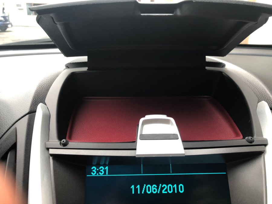 2011 Chevrolet Equinox AWD 4dr LT w/2LT, available for sale in Bristol, Connecticut | Bristol Auto Center LLC. Bristol, Connecticut 2011 Chevrolet Equinox AWD 4dr LT w/2LT, available for sale in Bristol, Connecticut | Bristol Auto Center LLC. Bristol, Connecticut