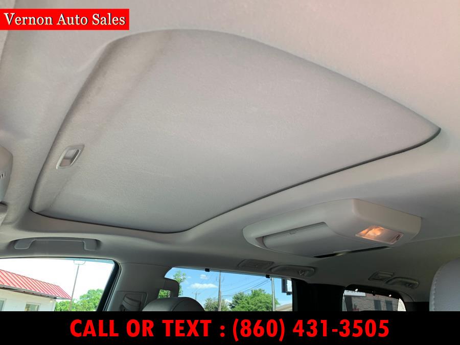 2011 Toyota Sequoia 4WD LV8 6-Spd AT Ltd (Natl), available for sale in Manchester, Connecticut | Vernon Auto Sale & Service. Manchester, Connecticut 2011 Toyota Sequoia 4WD LV8 6-Spd AT Ltd (Natl), available for sale in Manchester, Connecticut | Vernon Auto Sale & Service. Manchester, Connecticut