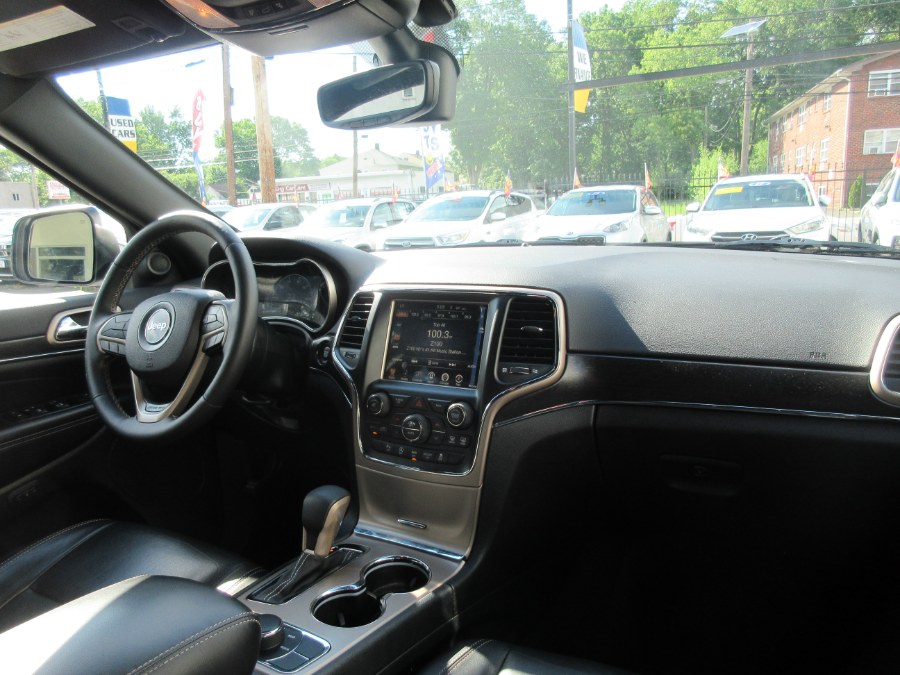 2017 Jeep Grand Cherokee Limited 4x4, available for sale in Linden, New Jersey | Route 27 Auto Mall. Linden, New Jersey 2017 Jeep Grand Cherokee Limited 4x4, available for sale in Linden, New Jersey | Route 27 Auto Mall. Linden, New Jersey