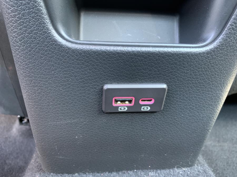 2019 Nissan Sentra SV CVT, available for sale in Inwood, New York | 5 Towns Drive. Inwood, New York 2019 Nissan Sentra SV CVT, available for sale in Inwood, New York | 5 Towns Drive. Inwood, New York