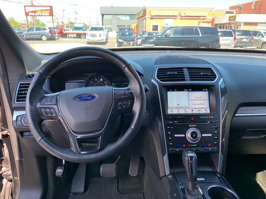 2017 Ford Explorer Limited 4WD, available for sale in Inwood, New York | 5 Towns Drive. Inwood, New York 2017 Ford Explorer Limited 4WD, available for sale in Inwood, New York | 5 Towns Drive. Inwood, New York