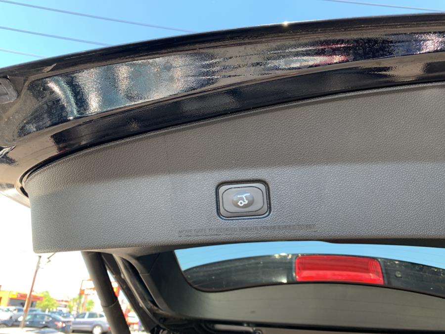 2017 Ford Explorer Limited 4WD, available for sale in Inwood, New York | 5 Towns Drive. Inwood, New York 2017 Ford Explorer Limited 4WD, available for sale in Inwood, New York | 5 Towns Drive. Inwood, New York