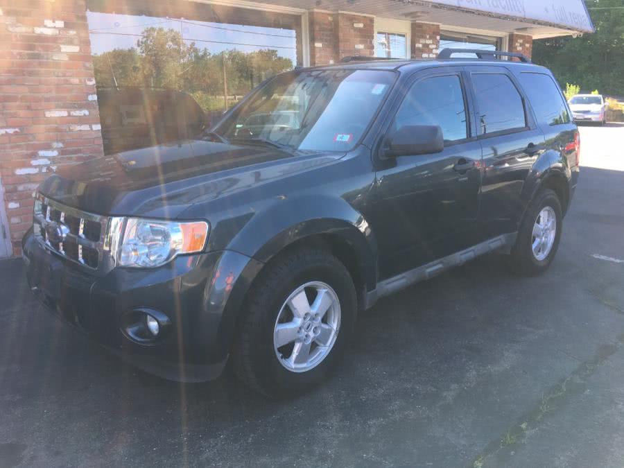 2009 Ford Escape 4WD 4dr V6 Auto XLT, available for sale in Naugatuck, Connecticut | Riverside Motorcars, LLC. Naugatuck, Connecticut