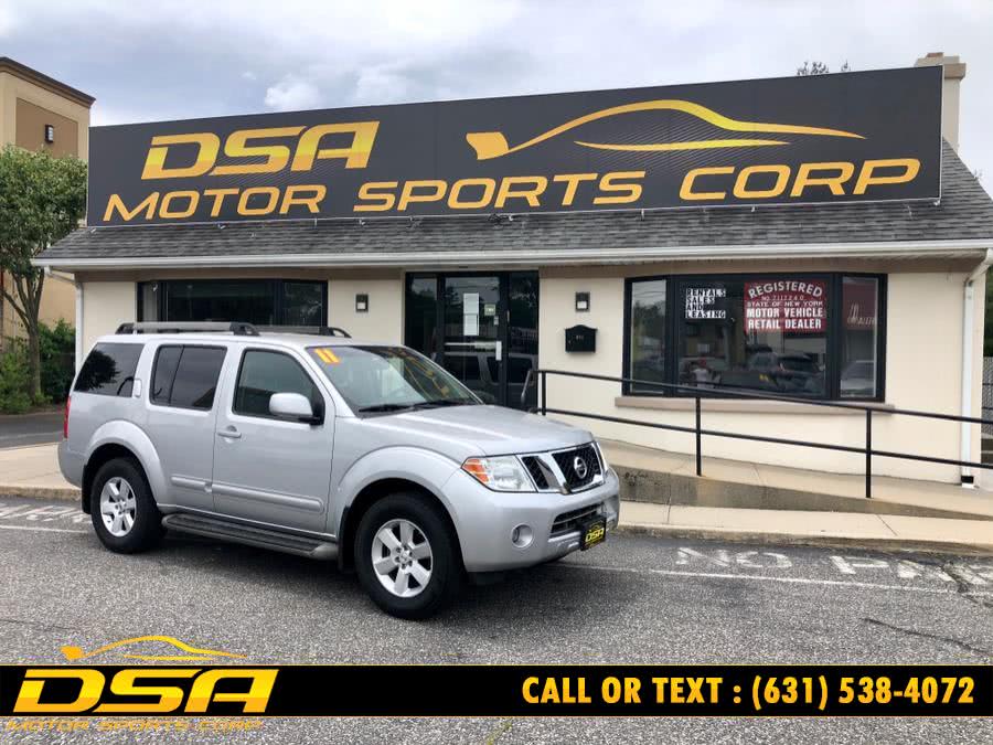 2011 Nissan Pathfinder 4WD 4dr V6 S, available for sale in Commack, New York | DSA Motor Sports Corp. Commack, New York