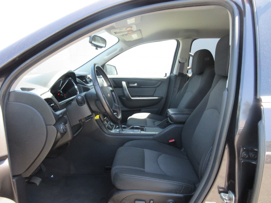 2016 Chevrolet Traverse AWD 4dr LT w/1LT, available for sale in Linden, New Jersey | Route 27 Auto Mall. Linden, New Jersey 2016 Chevrolet Traverse AWD 4dr LT w/1LT, available for sale in Linden, New Jersey | Route 27 Auto Mall. Linden, New Jersey