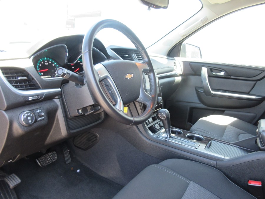2016 Chevrolet Traverse AWD 4dr LT w/1LT, available for sale in Linden, New Jersey | Route 27 Auto Mall. Linden, New Jersey 2016 Chevrolet Traverse AWD 4dr LT w/1LT, available for sale in Linden, New Jersey | Route 27 Auto Mall. Linden, New Jersey