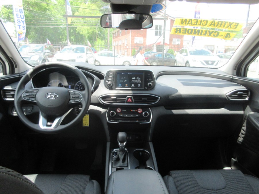 2019 Hyundai Santa Fe SE 2.4L Auto FWD, available for sale in Linden, New Jersey | Route 27 Auto Mall. Linden, New Jersey 2019 Hyundai Santa Fe SE 2.4L Auto FWD, available for sale in Linden, New Jersey | Route 27 Auto Mall. Linden, New Jersey