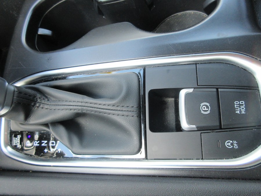 2019 Hyundai Santa Fe SE 2.4L Auto FWD, available for sale in Linden, New Jersey | Route 27 Auto Mall. Linden, New Jersey 2019 Hyundai Santa Fe SE 2.4L Auto FWD, available for sale in Linden, New Jersey | Route 27 Auto Mall. Linden, New Jersey