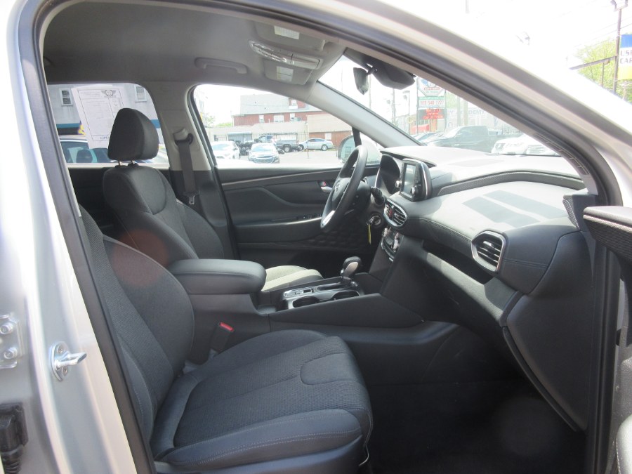 2019 Hyundai Santa Fe SE 2.4L Auto FWD, available for sale in Linden, New Jersey | Route 27 Auto Mall. Linden, New Jersey 2019 Hyundai Santa Fe SE 2.4L Auto FWD, available for sale in Linden, New Jersey | Route 27 Auto Mall. Linden, New Jersey