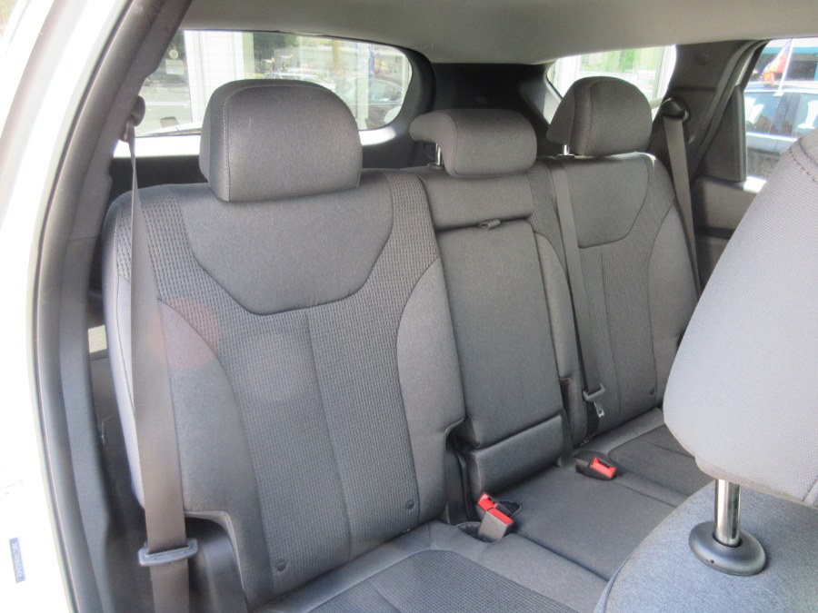2019 Hyundai Santa Fe SE 2.4L Auto FWD, available for sale in Linden, New Jersey | Route 27 Auto Mall. Linden, New Jersey 2019 Hyundai Santa Fe SE 2.4L Auto FWD, available for sale in Linden, New Jersey | Route 27 Auto Mall. Linden, New Jersey
