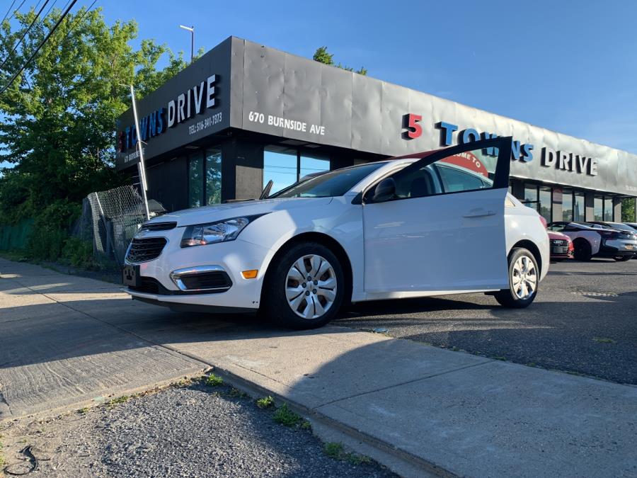 2016 Chevrolet Cruze Limited 4dr Sdn Auto LIMITED, available for sale in Inwood, New York | 5 Towns Drive. Inwood, New York 2016 Chevrolet Cruze Limited 4dr Sdn Auto LIMITED, available for sale in Inwood, New York | 5 Towns Drive. Inwood, New York