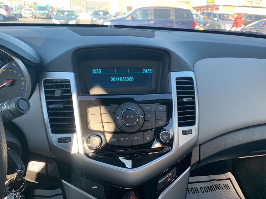 2016 Chevrolet Cruze Limited 4dr Sdn Auto LIMITED, available for sale in Inwood, New York | 5 Towns Drive. Inwood, New York 2016 Chevrolet Cruze Limited 4dr Sdn Auto LIMITED, available for sale in Inwood, New York | 5 Towns Drive. Inwood, New York