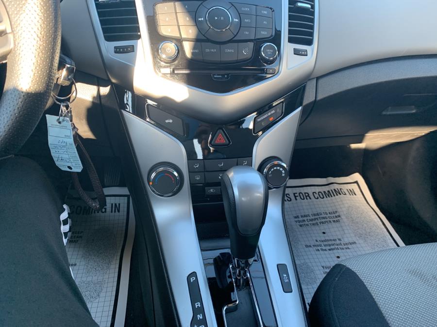 2016 Chevrolet Cruze Limited 4dr Sdn Auto LIMITED, available for sale in Inwood, New York | 5 Towns Drive. Inwood, New York 2016 Chevrolet Cruze Limited 4dr Sdn Auto LIMITED, available for sale in Inwood, New York | 5 Towns Drive. Inwood, New York