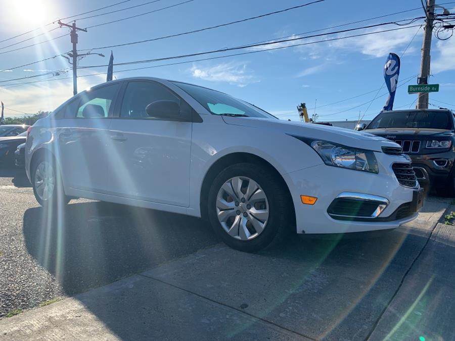2016 Chevrolet Cruze Limited 4dr Sdn Auto LIMITED, available for sale in Inwood, New York | 5 Towns Drive. Inwood, New York 2016 Chevrolet Cruze Limited 4dr Sdn Auto LIMITED, available for sale in Inwood, New York | 5 Towns Drive. Inwood, New York