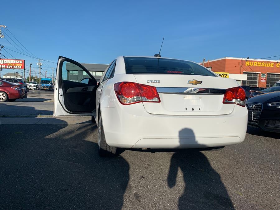 2016 Chevrolet Cruze Limited 4dr Sdn Auto LIMITED, available for sale in Inwood, New York | 5 Towns Drive. Inwood, New York 2016 Chevrolet Cruze Limited 4dr Sdn Auto LIMITED, available for sale in Inwood, New York | 5 Towns Drive. Inwood, New York