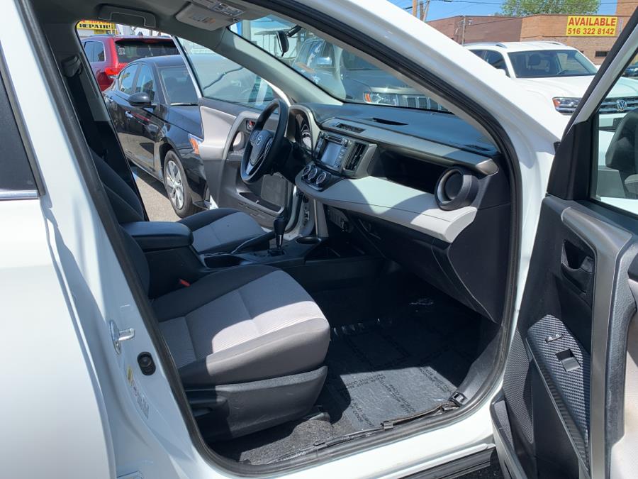 2014 Toyota RAV4 AWD 4dr LE (Natl), available for sale in Inwood, New York | 5 Towns Drive. Inwood, New York 2014 Toyota RAV4 AWD 4dr LE (Natl), available for sale in Inwood, New York | 5 Towns Drive. Inwood, New York